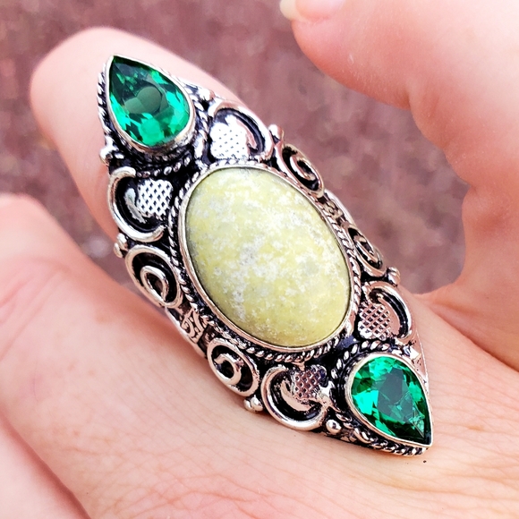 New Lemon Chrysoprase & Peridot 925 Silver Statement Ring. - Picture 11 of 13
